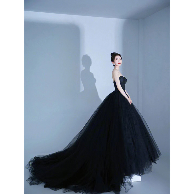 Hebe Style Long Satin Wedding  - Photography Lighting Styles ulasan dan harga